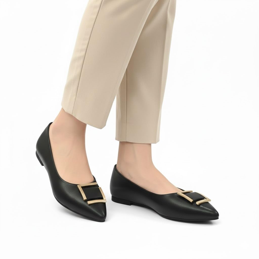 Elegant ballerina flats with luxurious metallic details - featuring a comfortable and stylish sole