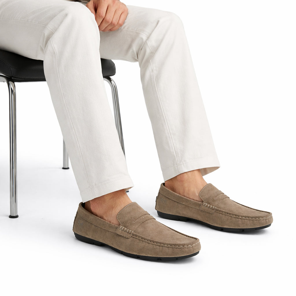 Men's loafer shoes in genuine suede leather – style and comfort, Baby Day
