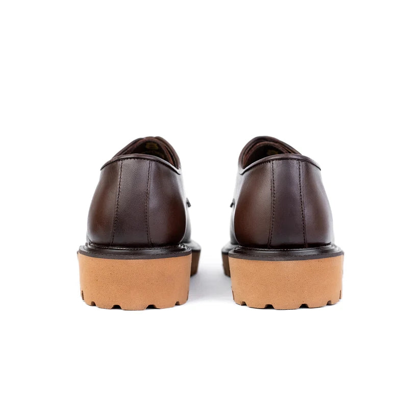 Men's genuine leather shoes with a lightweight and comfortable EVA sole - available in various colors and sizes