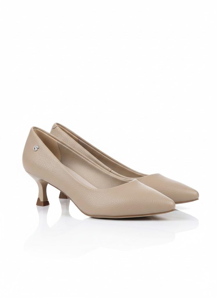 Women's comfortable heeled shoes – a stylish classic design suitable for everyday wear