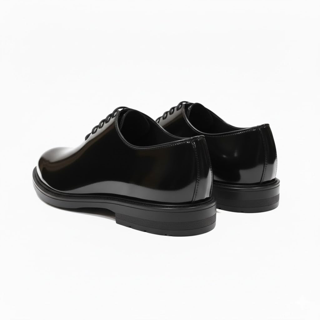 Men's patent leather shoes with laces and a non-slip rubber sole.