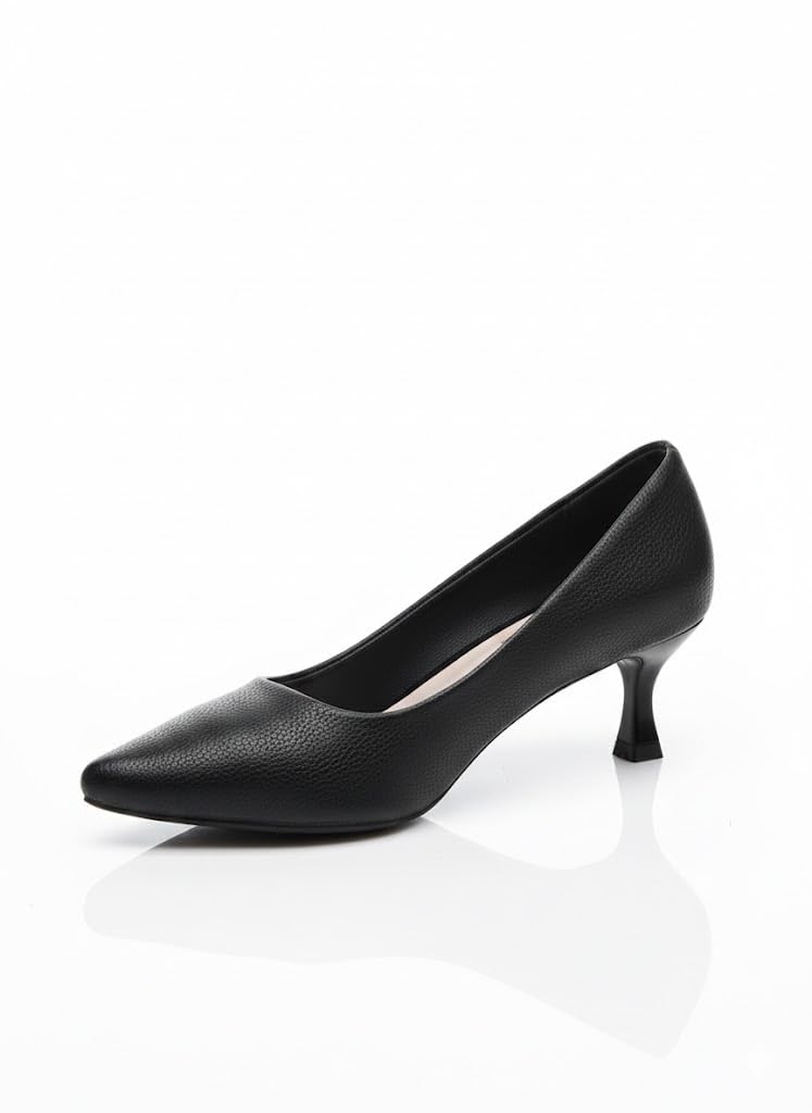 Women's comfortable heeled shoes – a stylish classic design suitable for everyday wear
