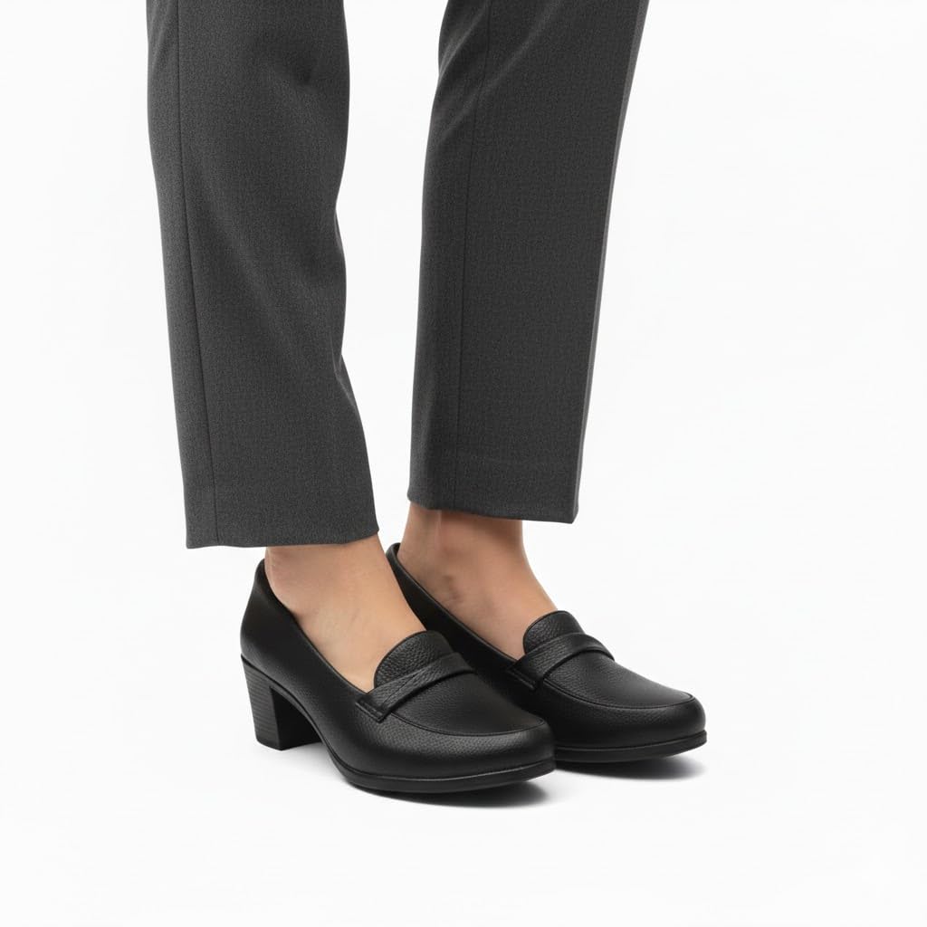 Elegant women's shoes with a comfortable heel and a classic touch - available in various colors and sizes
