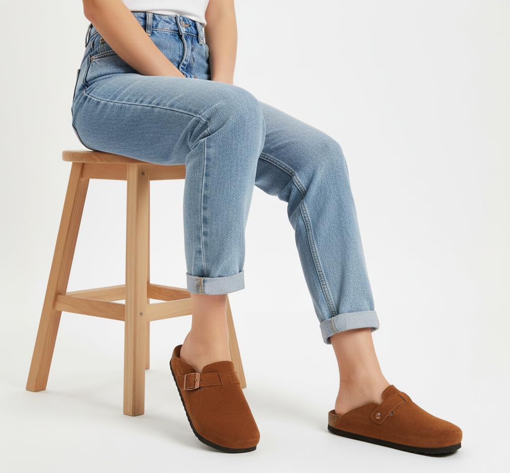 Stylish women's suede clogs with a buckle - slip-resistant and comfortable sole
