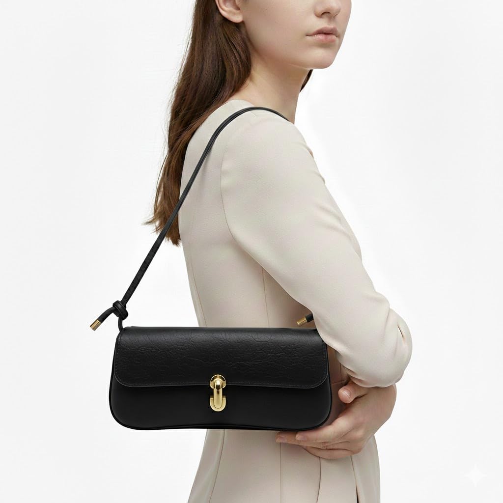 Small leather women’s handbag with a modern design and a long strap – suitable for evening events and everyday outings.