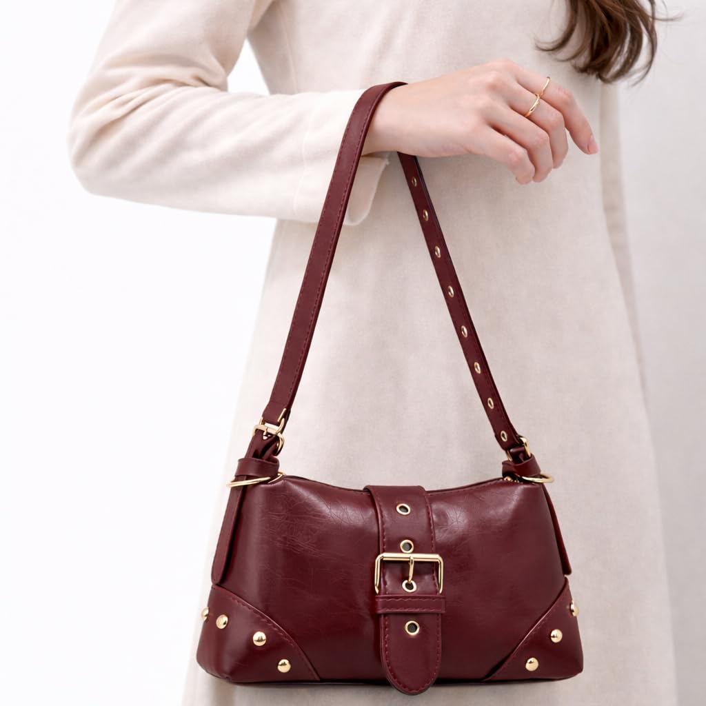 Small  women’s shoulder bag with an elegant leather buckle, featuring a top zipper and a long strap – suitable for daily outings and evening events.