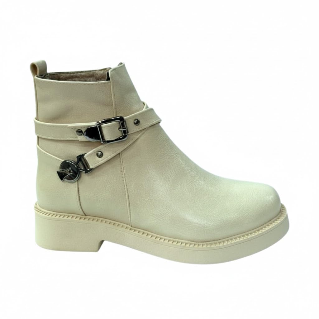 Stylish women's boots with a comfortable heel and elegant design, featuring metal straps.
