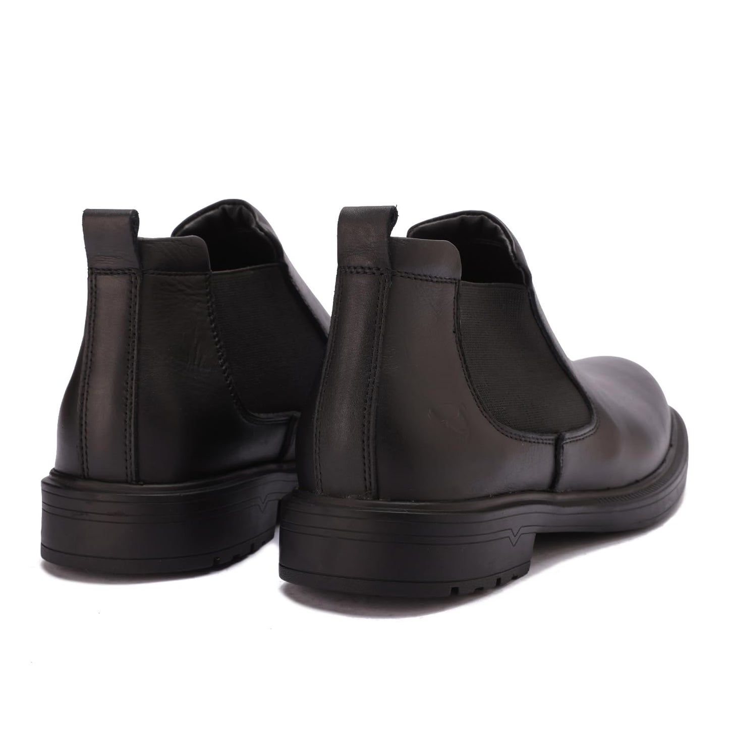 Men's genuine leather half-boot, distinctive and stylish, with a slip-resistant rubber sole.