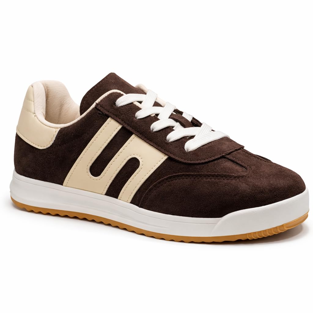 Women's casual athletic shoes with a comfortable and stylish sole - available in various colors and sizes