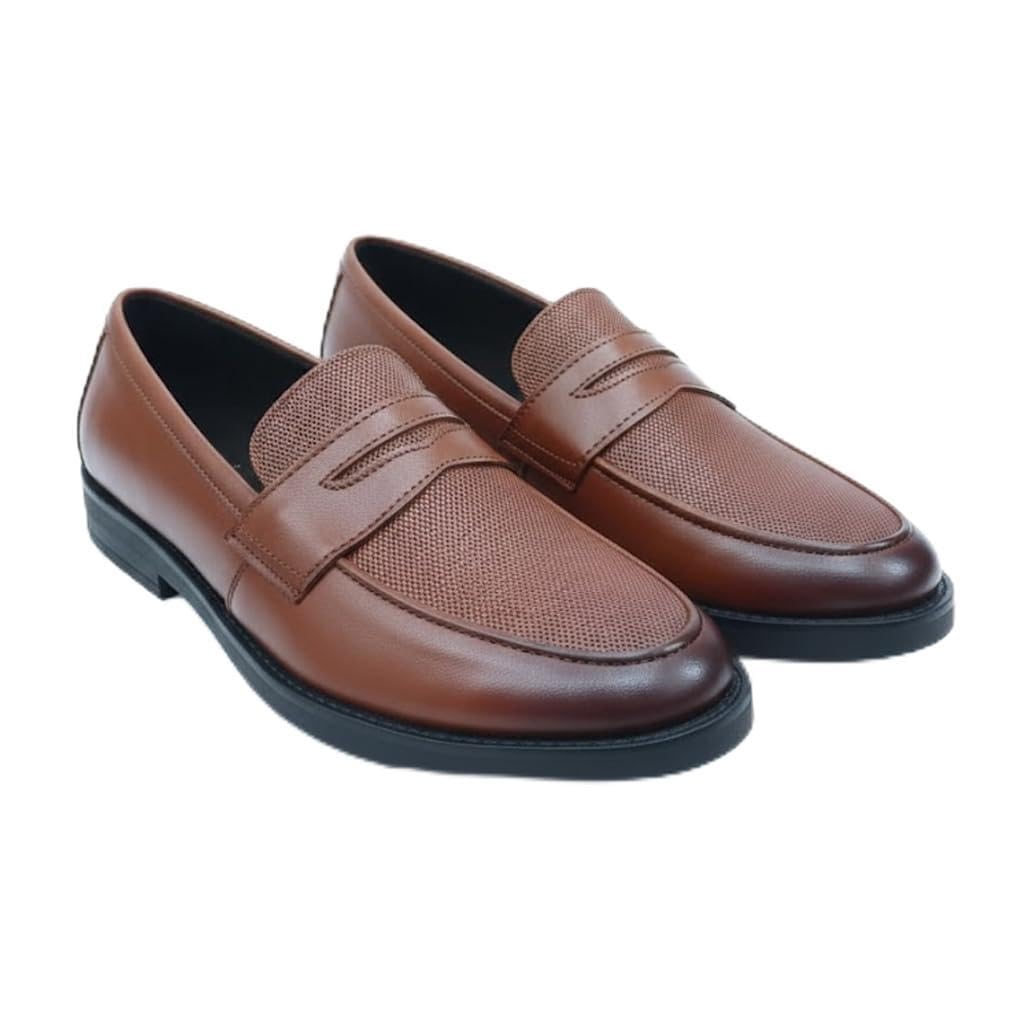 Men’s black leather loafers – formal elegance with a modern touch and a comfortable sole for all-day walking.   - X11