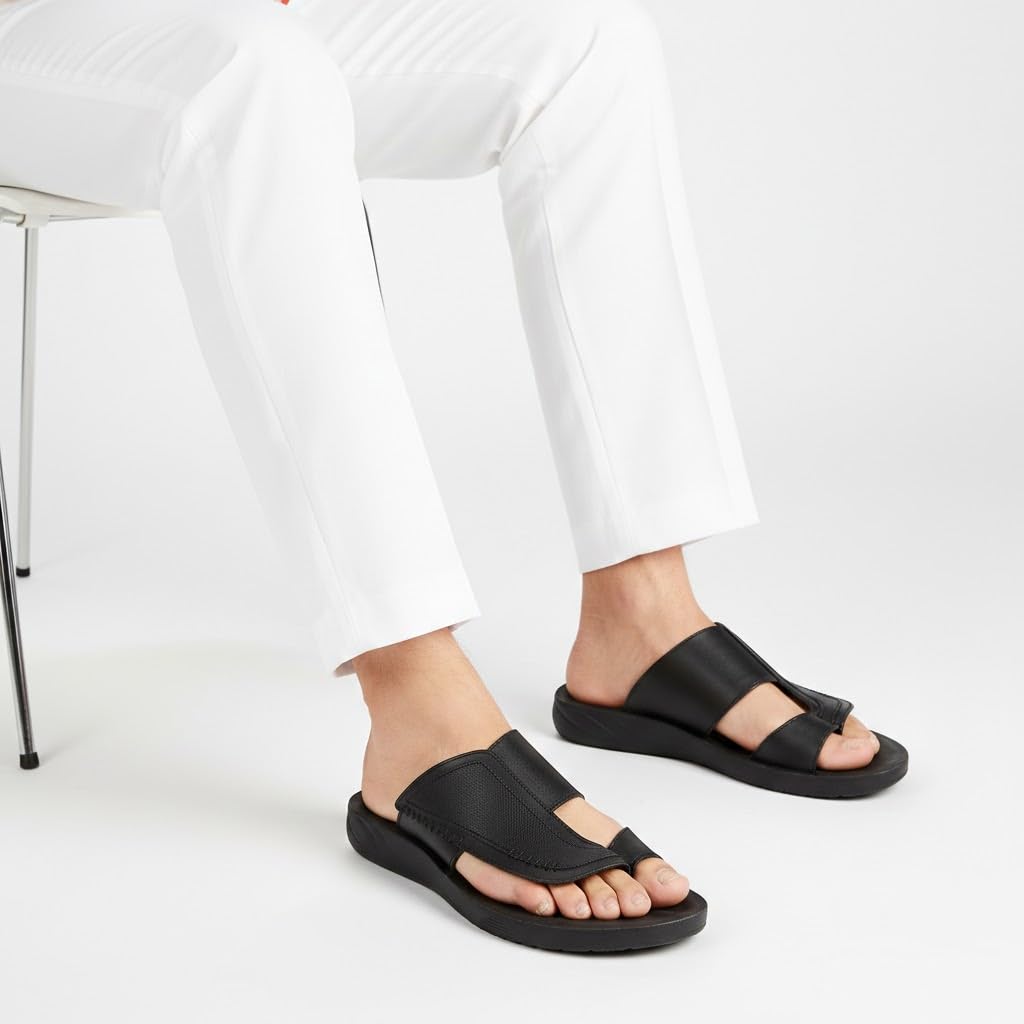 Men’s Gulf-Style Leather Slippers – Black, Modern Comfortable Design with High-Quality Leather and Padded Orthopedic Sole – Perfect for Daily Use and Outings   M43