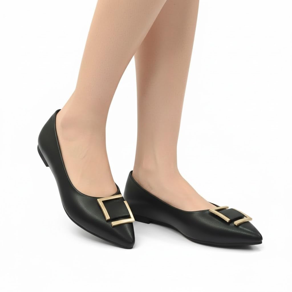 Elegant ballerina flats with luxurious metallic details - featuring a comfortable and stylish sole