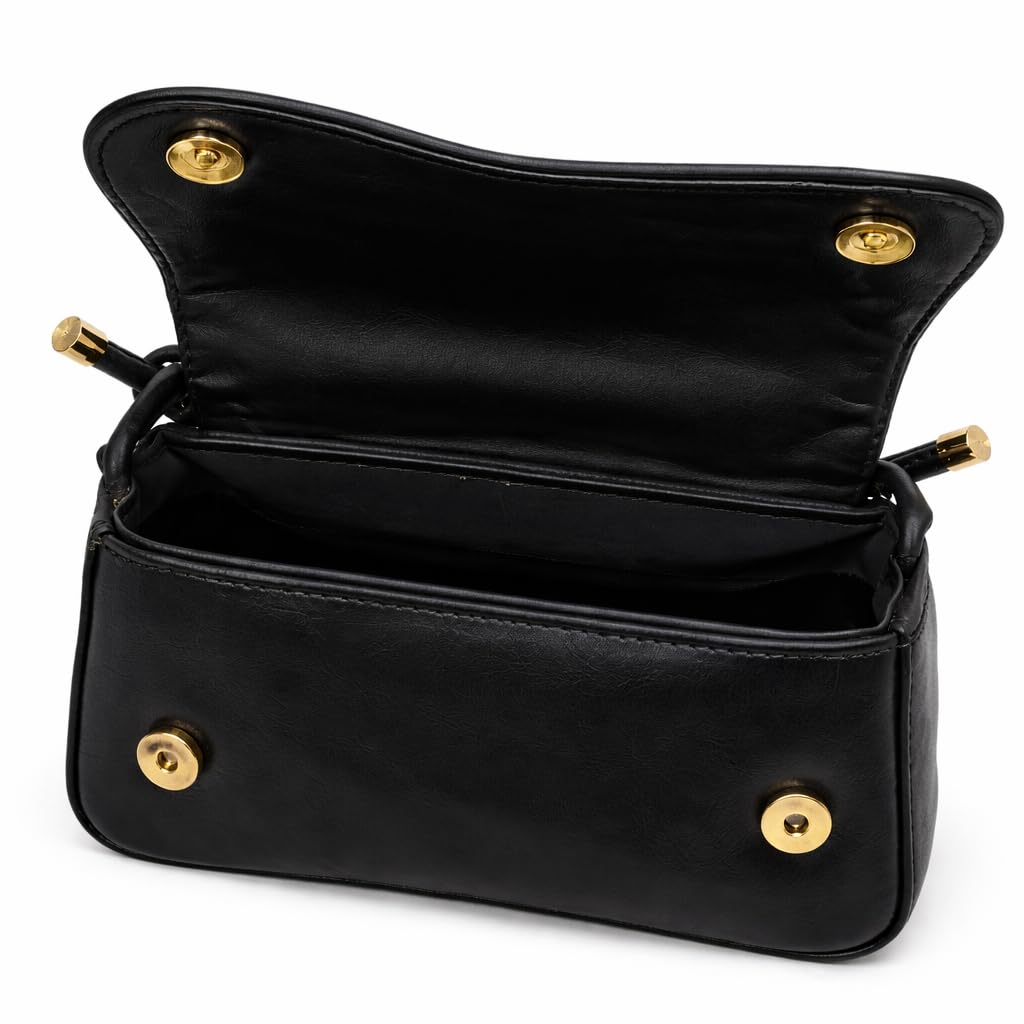 Small Cafe leather women’s handbag with a modern design and a long strap – suitable for evening events and everyday outings.