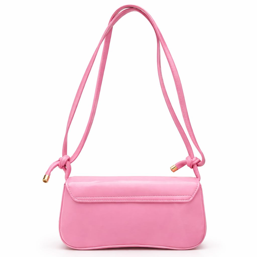 Small leather women’s handbag with a modern design and a long strap – suitable for evening events and everyday outings.