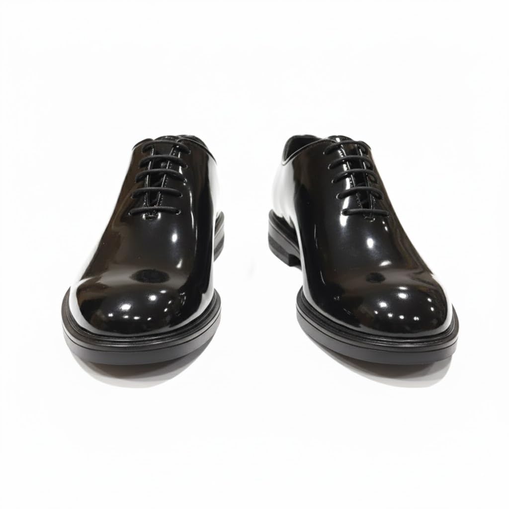 Men's patent leather shoes with laces and a non-slip rubber sole.