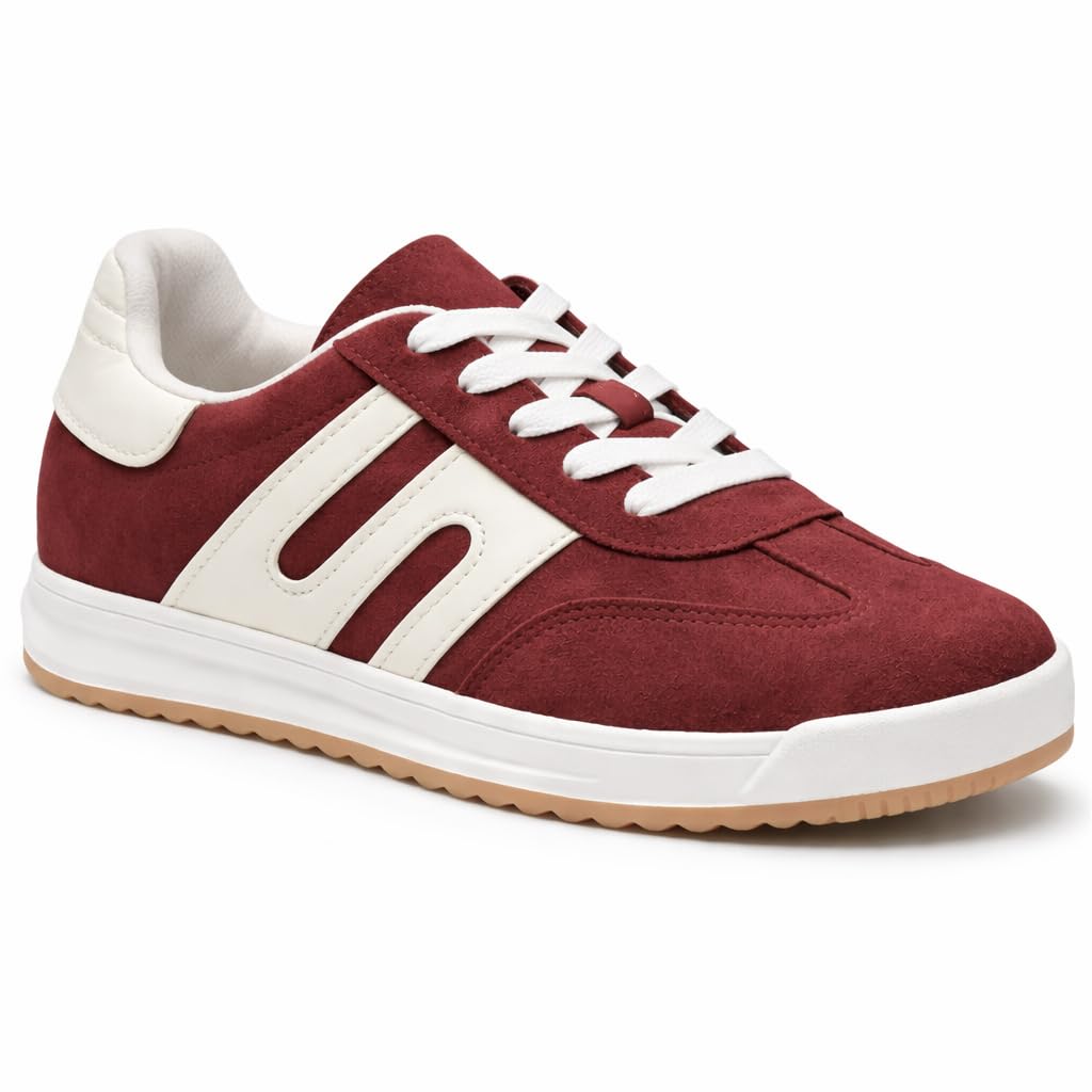 Women's casual athletic shoes with a comfortable and stylish sole - available in various colors and sizes