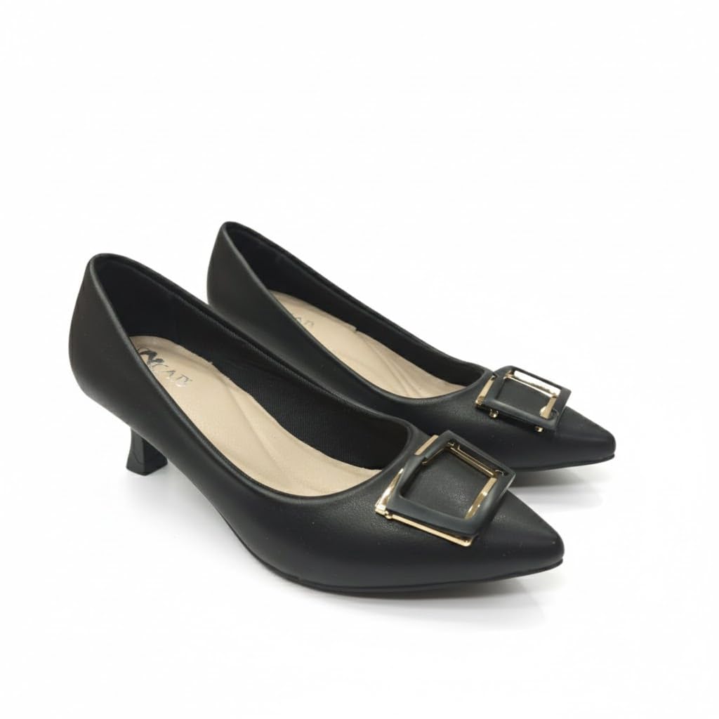 Women's low-heeled shoes with a classic chic design - comfortable, slip-resistant sole