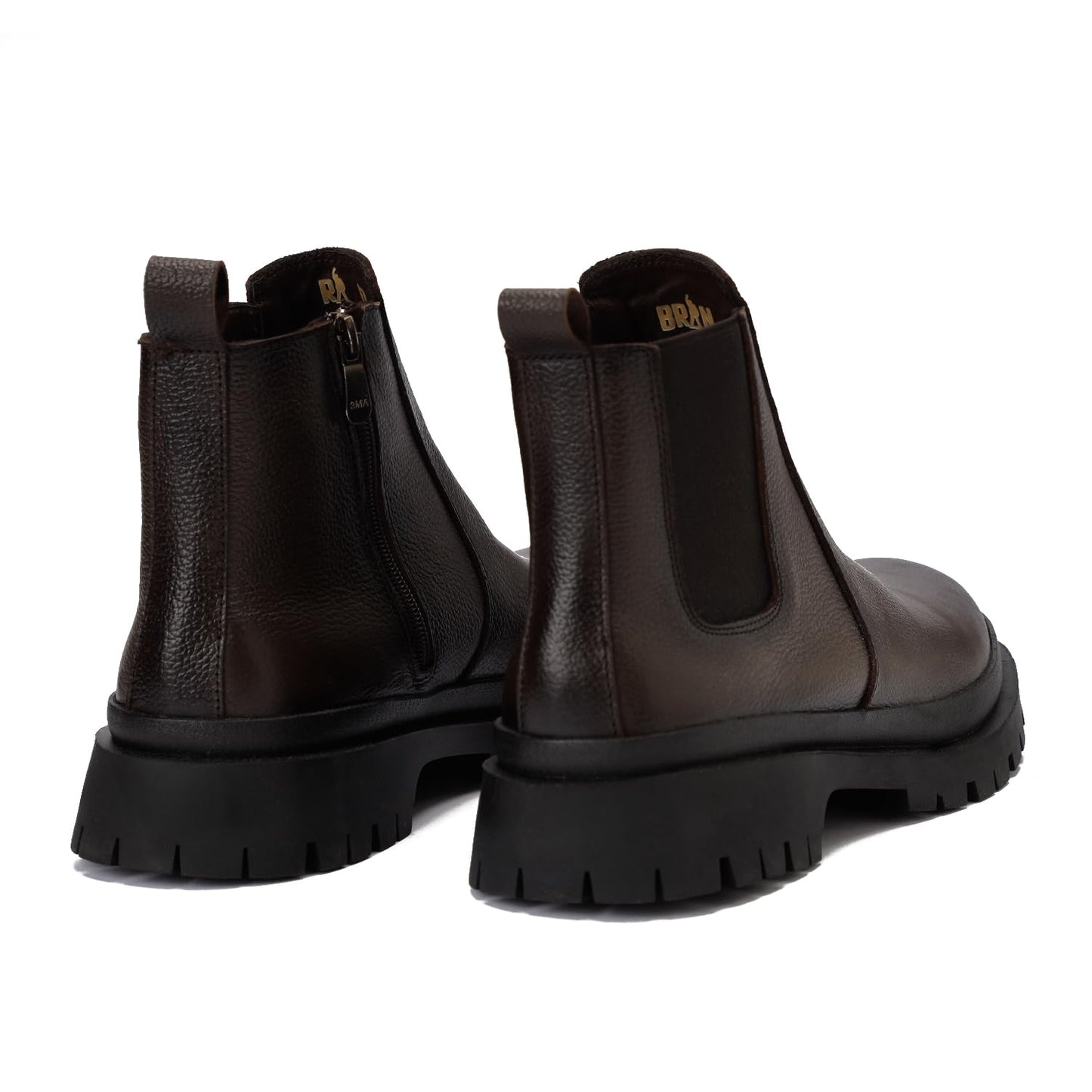 Men's half-boot with a distinctive zipper, made of elegant genuine leather with a slip-resistant Turkish rubber sole.
