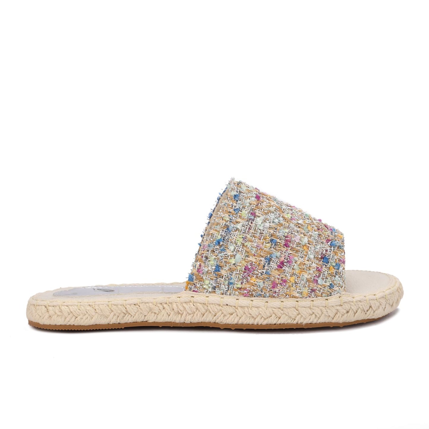 Women's summer slippers in straw material and colorful pattern – stylish casual design
