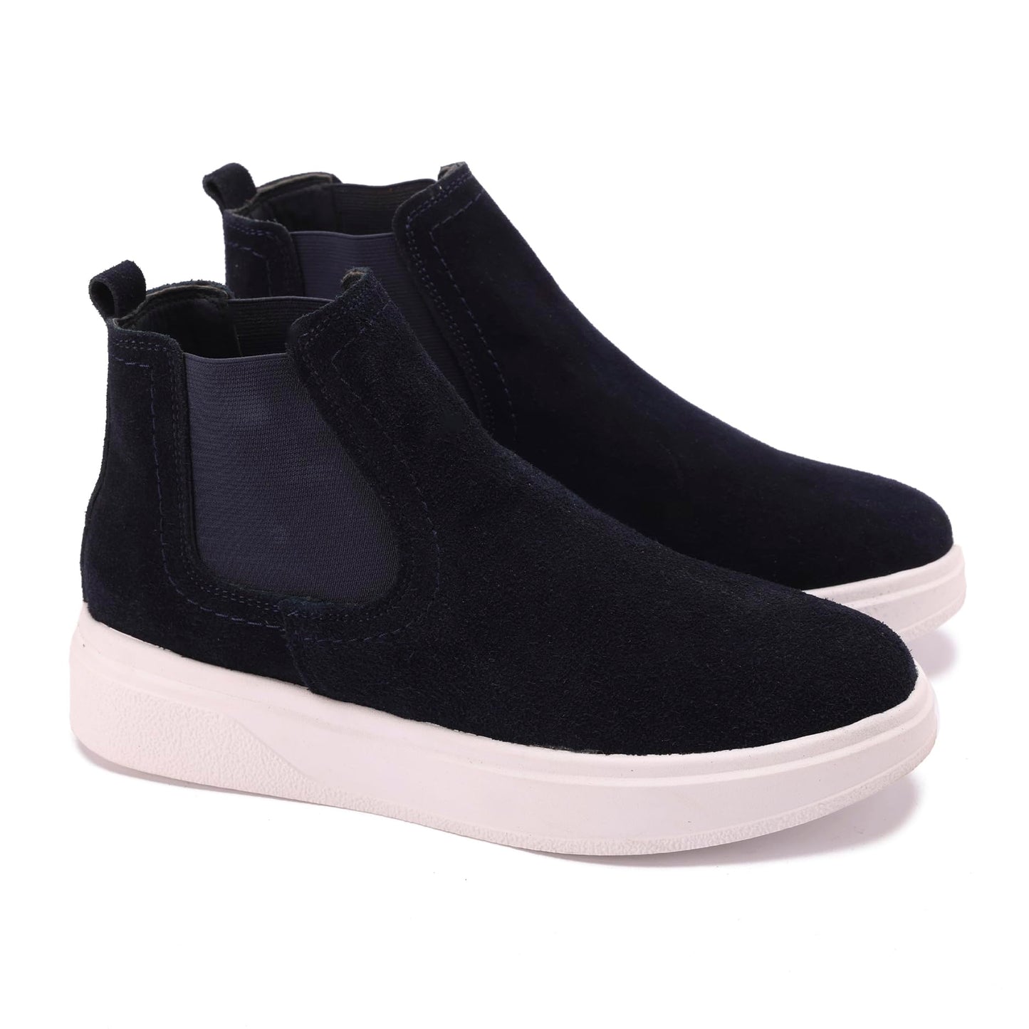 Comfortable men's shoes made of genuine suede leather with a Turkish rubber sole.
