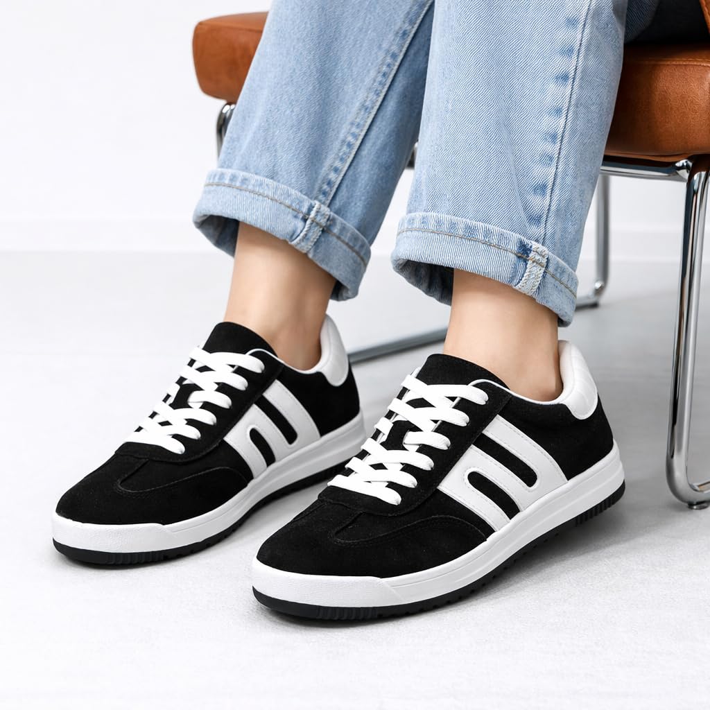 Women's casual athletic shoes with a comfortable and stylish sole - available in various colors and sizes