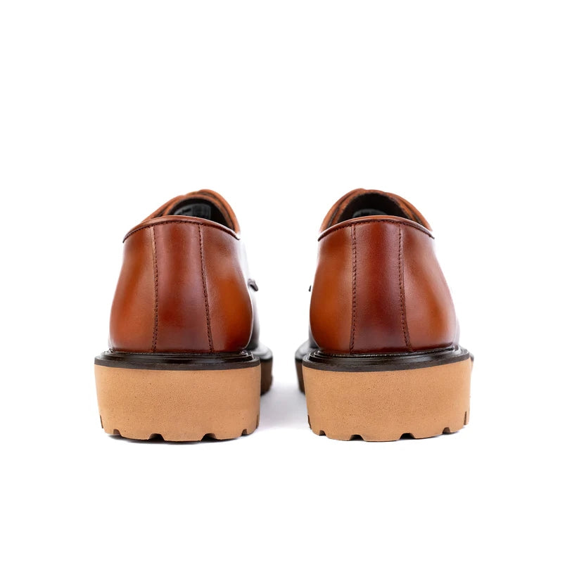 Men's genuine leather shoes with a lightweight and comfortable EVA sole - available in various colors and sizes