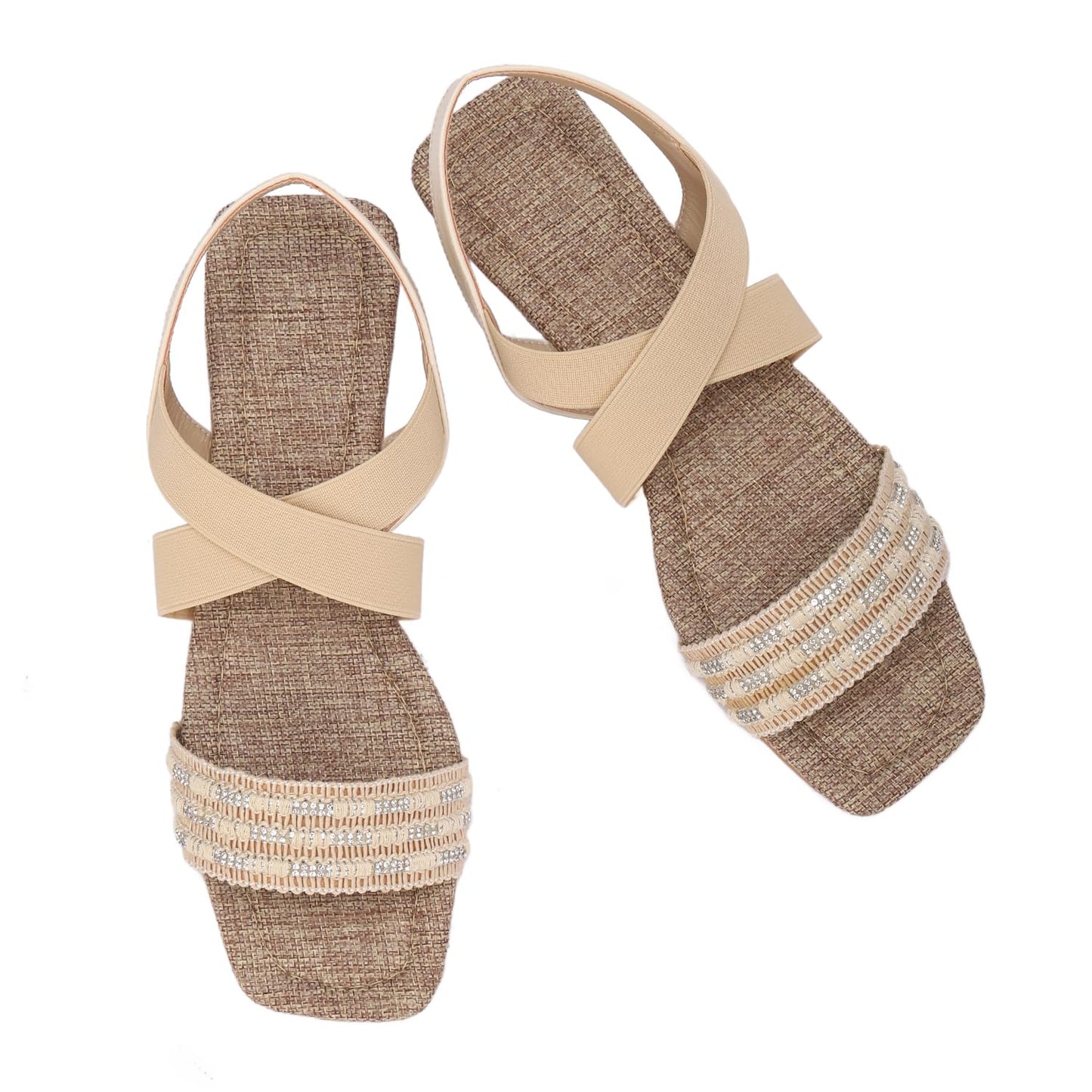Elegant women's sandals with elastic straps and a design decorated with threads and beads.