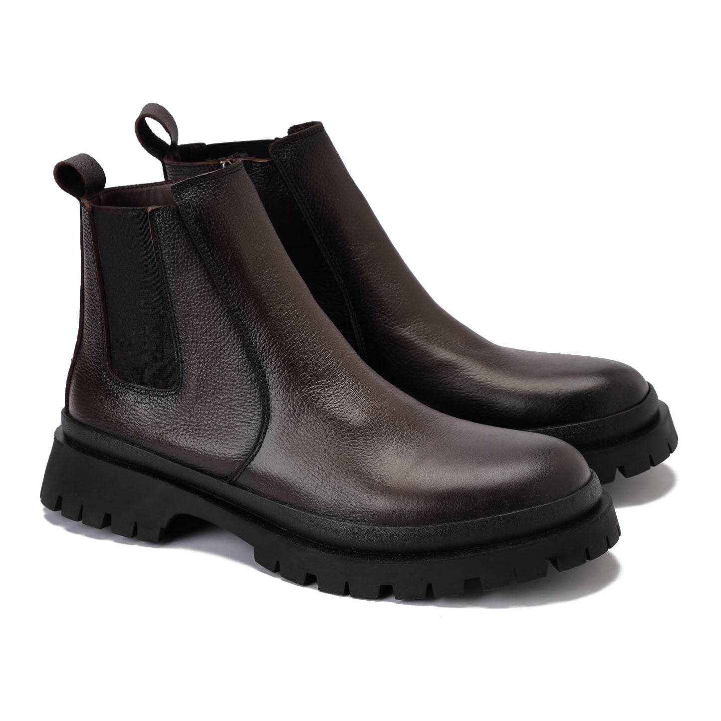 Men's half-boot with a distinctive zipper, made of elegant genuine leather with a slip-resistant Turkish rubber sole.