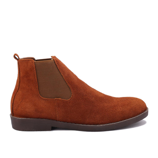 Stylish men's half-boots in suede with a comfortable sole – a modern classic design available in various sizes