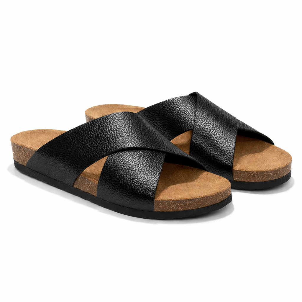 Stylish women's slippers with a modern design and comfortable cushioned sole – lightweight and ideal for everyday wear and summer trips – suitable for all occasions