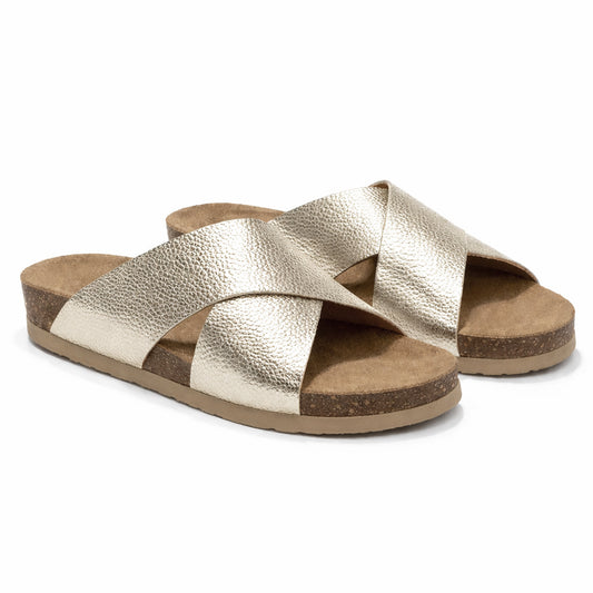 Stylish women's slippers with a modern design and comfortable cushioned sole – lightweight and ideal for everyday wear and summer trips – suitable for all occasions