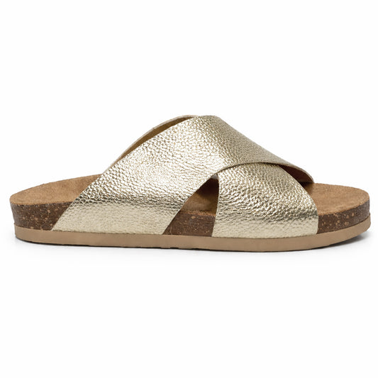 Stylish women's slippers with a modern design and comfortable cushioned sole – lightweight and ideal for everyday wear and summer trips – suitable for all occasions