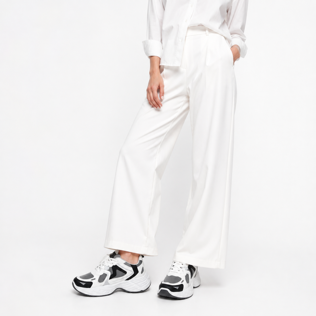 Women’s Sneakers | Code: 11010
