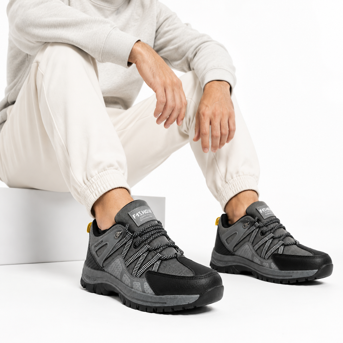 Men’s Sneaker | Code: G_8002