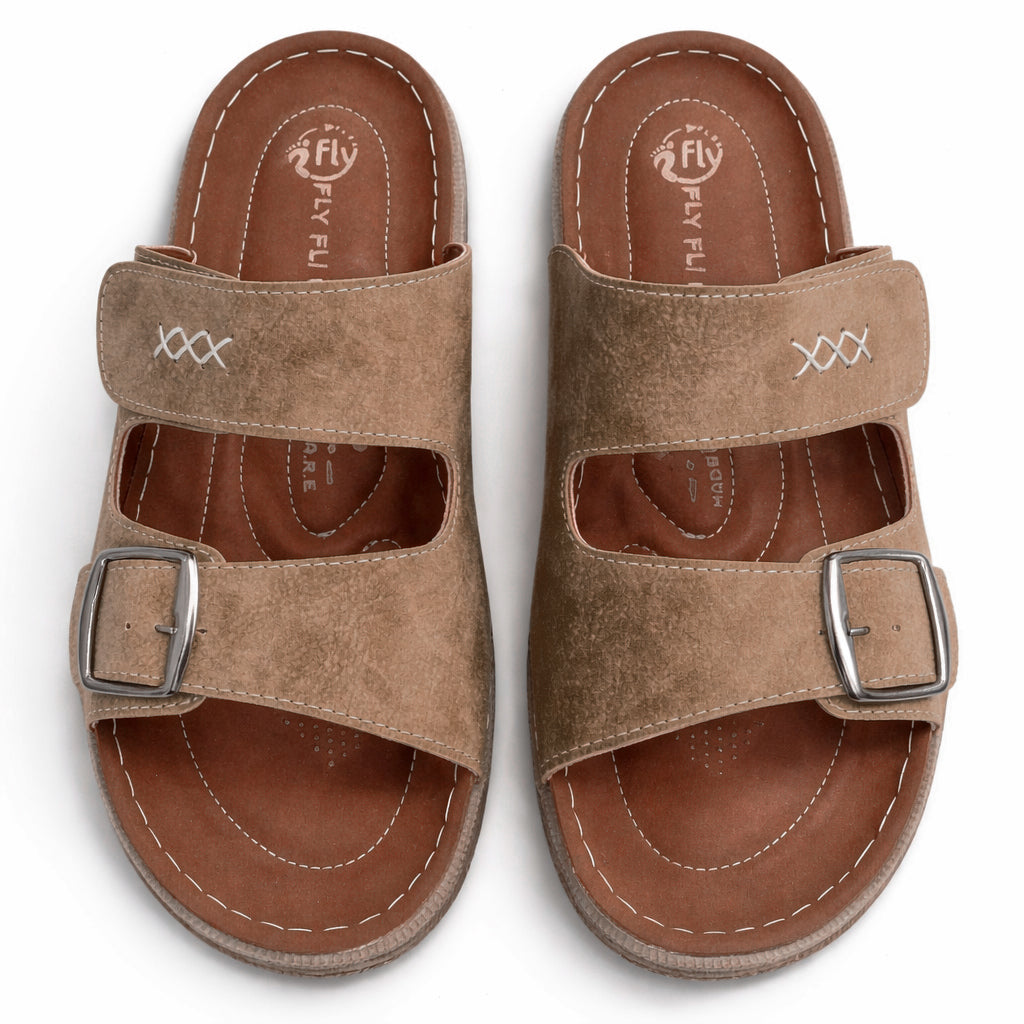 Comfortable men's slippers with a modern design – lightweight orthopedic sole with adjustable straps – suitable for everyday use indoors and outdoors