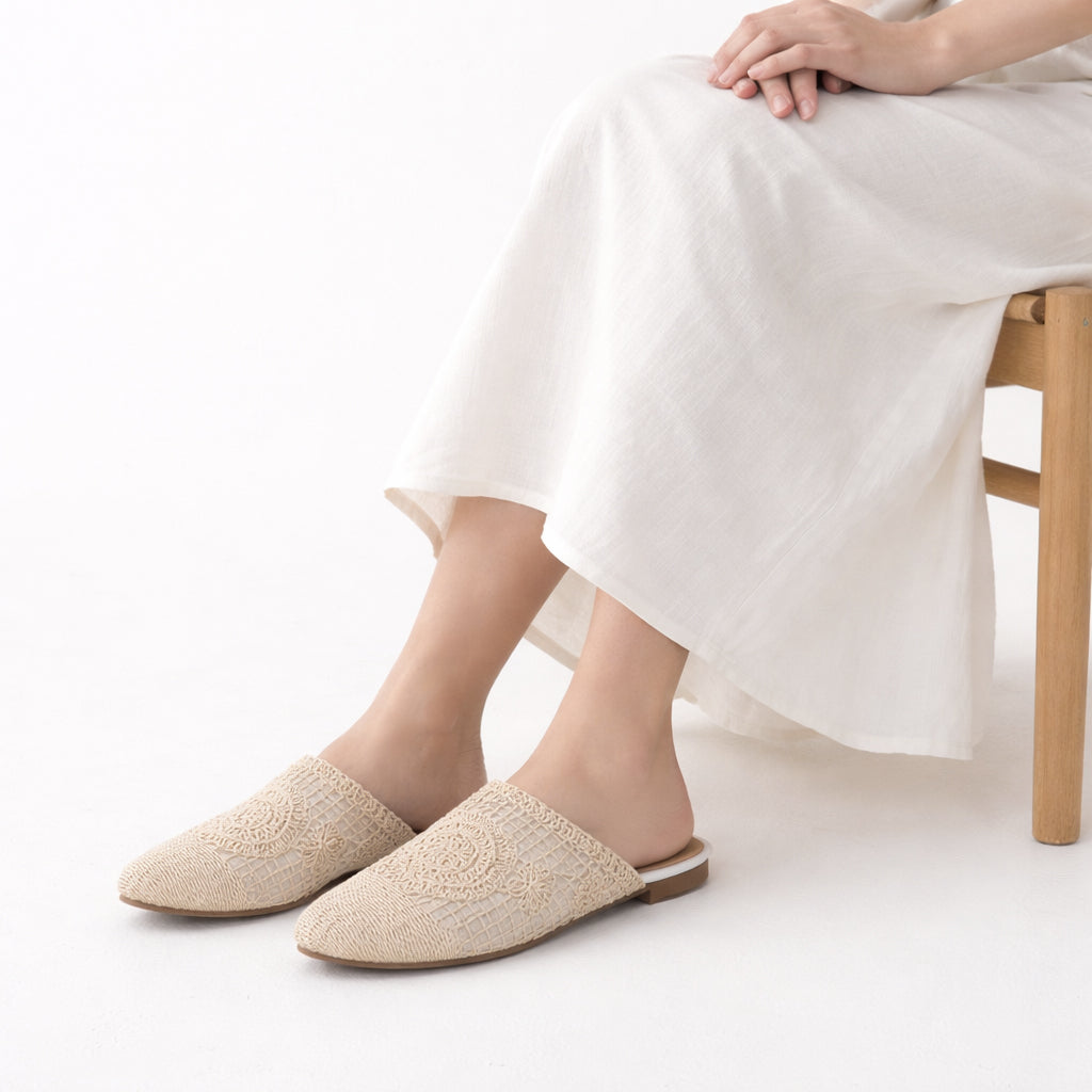 Women's slip-on shoes with a stylish lace design – comfortable and lightweight for everyday wear and special occasions – trendy pointed toe