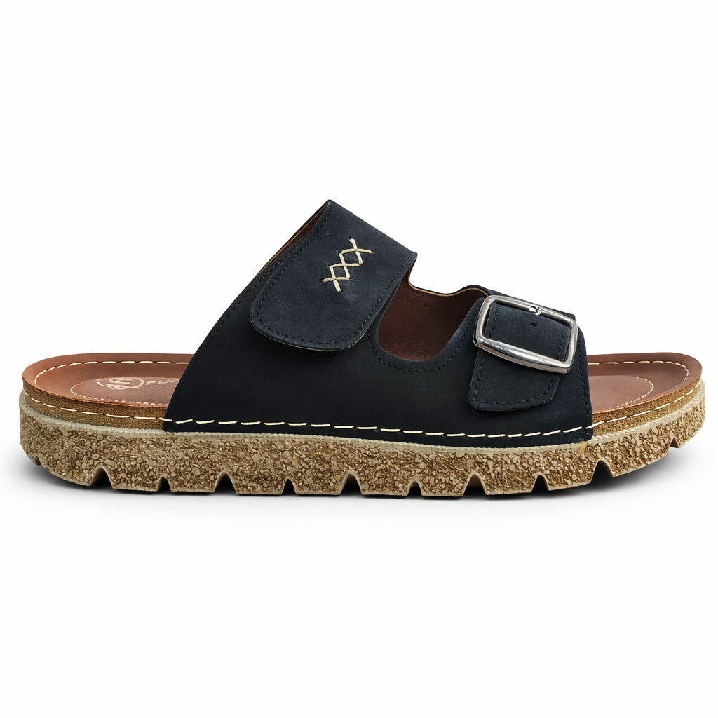Comfortable men's slippers with a modern design – lightweight orthopedic sole with adjustable straps – suitable for everyday use indoors and outdoors