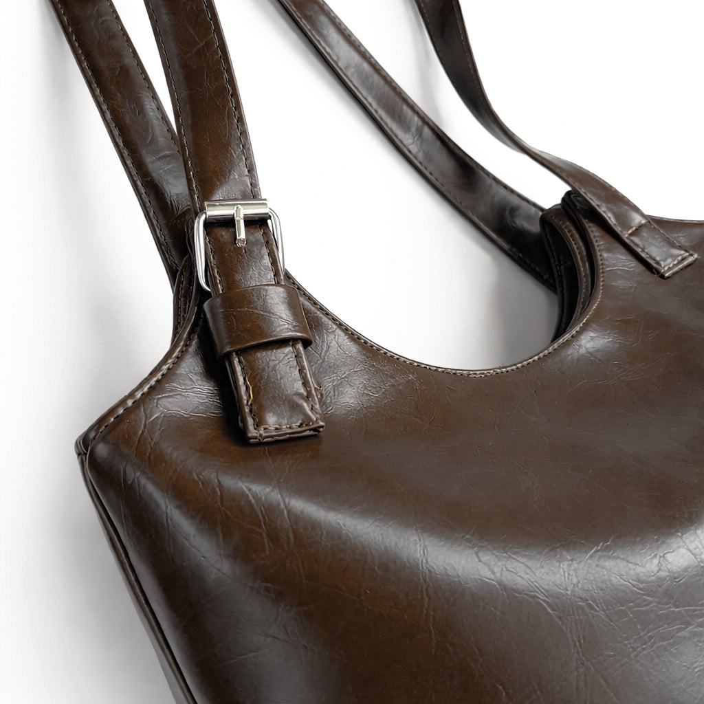 Stylish and practical women's shoulder bag - a modern women's bag for everyday use