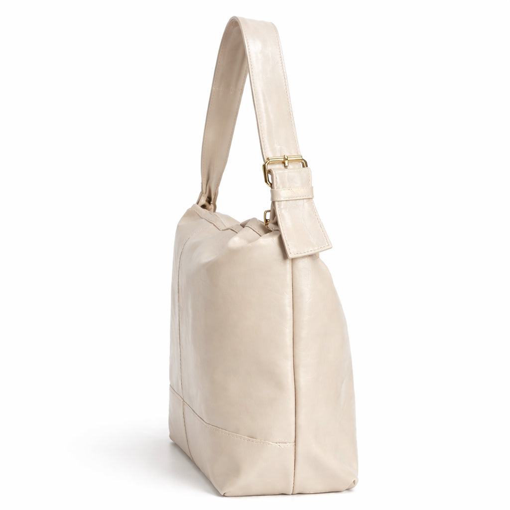 Stylish and practical women's shoulder bag - a modern women's bag for everyday use