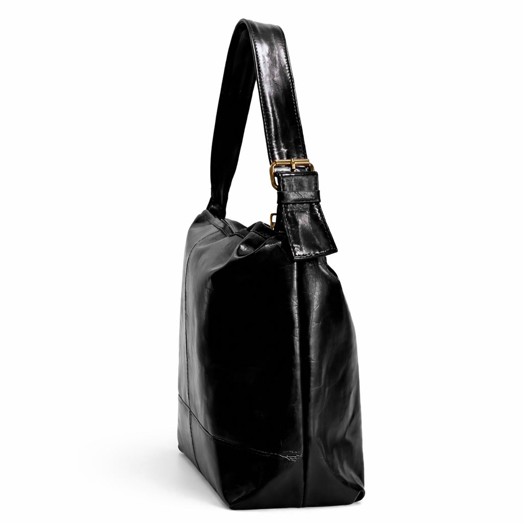 Stylish and practical women's shoulder bag - a modern women's bag for everyday use