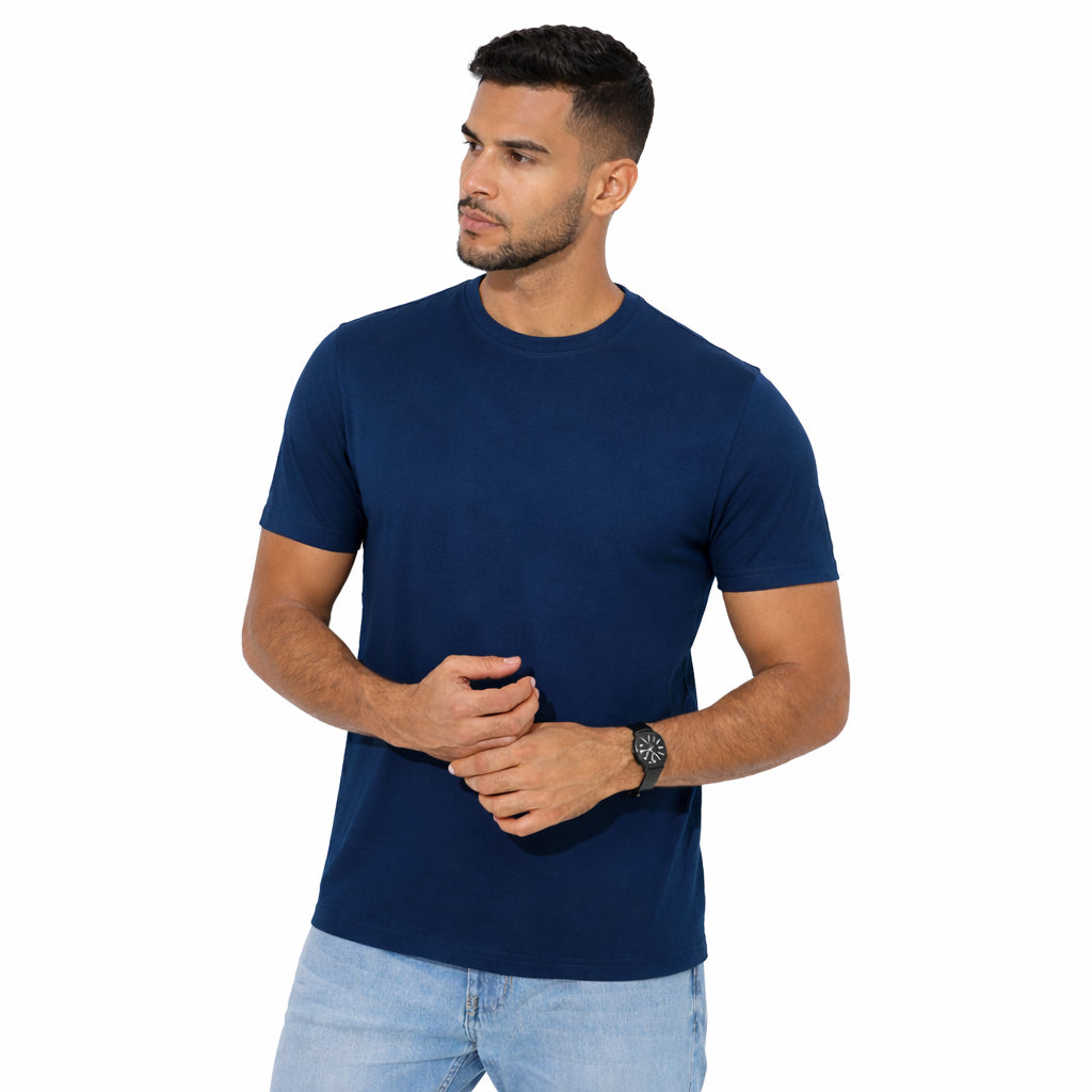 Men's plain cotton T-shirt – a modern and comfortable design for everyday wear