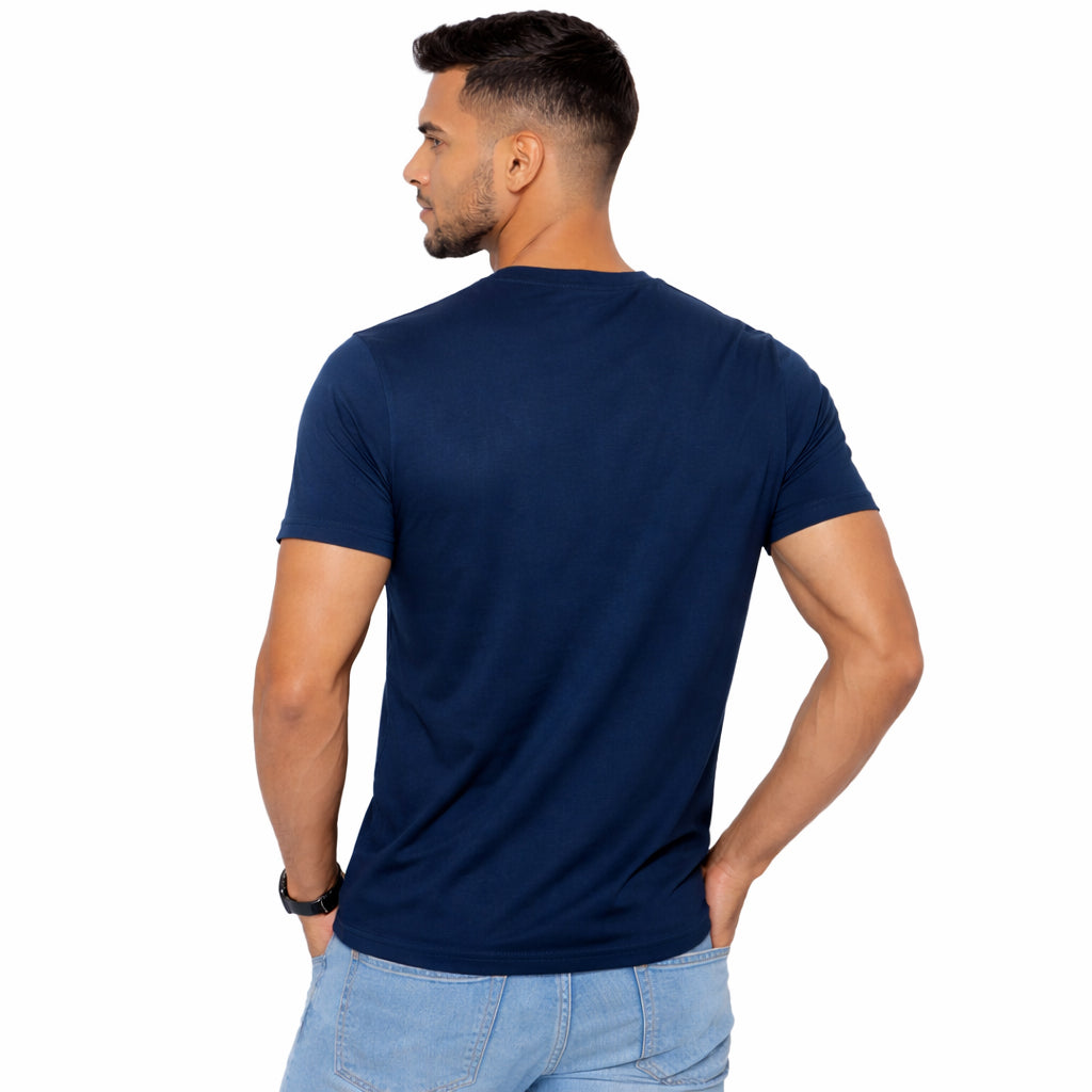 Men's plain cotton T-shirt – a modern and comfortable design for everyday wear