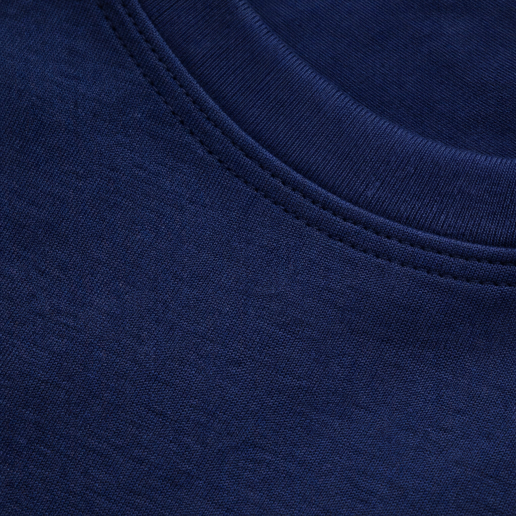 Men's plain cotton T-shirt – a modern and comfortable design for everyday wear