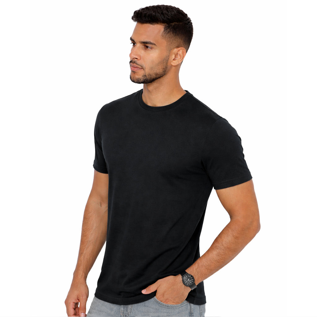 Men's plain cotton T-shirt – a modern and comfortable design for everyday wear